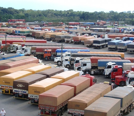 Será que é possível negociar frete na crise?