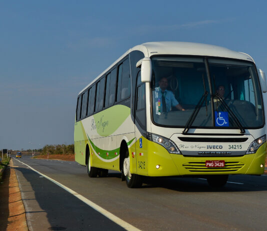 Iveco Bus comemora crescimento obtido em 2015