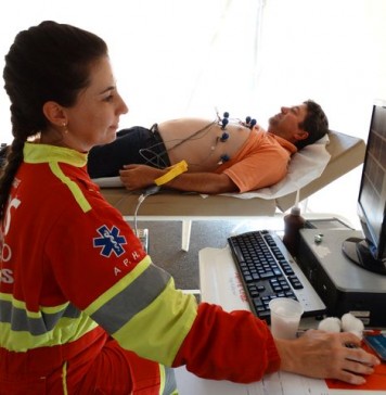 Motoristas de caminhão têm risco alto de ter problemas no coração, aponta levantamento