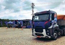 Caravana destaca Cargo extrapesado