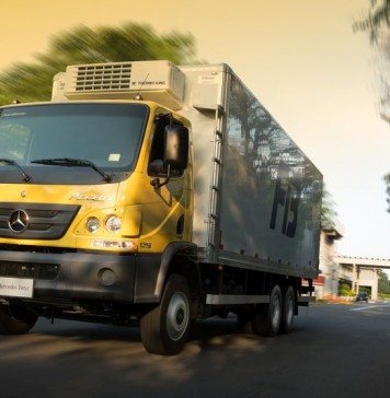 Mercedes-Benz amplia linha de caminhões Accelo que circulam em áreas de restrição