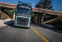 Volvo FH é o caminhão pesado com maior valor de revenda