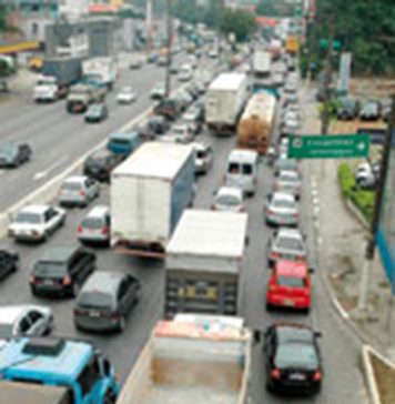 Restrições para caminhões crescem em SP