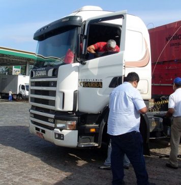 Sistema de arrefecimento do motor exige atenção dos carreteiros