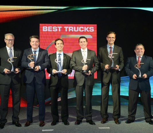 Mercedes-Benz recebe Prêmio “Best Trucks 2016” em cinco categorias