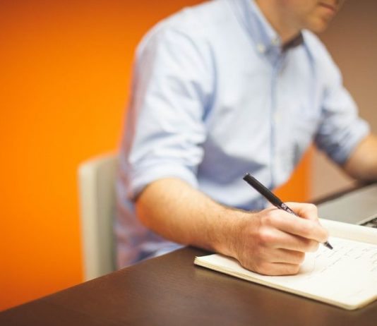 Conheça cursos on-line gratuitos para melhorar o desempenho no transporte