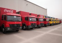 Mercedes-Benz renova frota de empresa peruana com Atego cabine ampliada