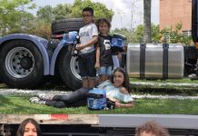 Quem disse que criança não entende de caminhão e de transporte? Confira os vídeos especiais
