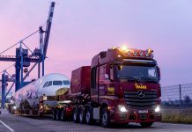 Actros SLT transporta Airbus na Alemanha