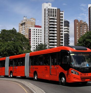 Scania e Allison renovam frota de ônibus em Curitiba