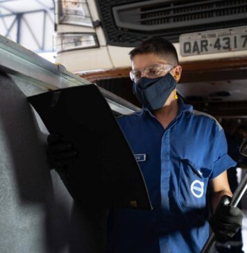 VOLVO CHEGA A 100 CONCESSIONÁRIAS NO PAÍS