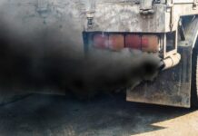 Projeto quer acabar com venda de caminhão e ônibus diesel no Brasil