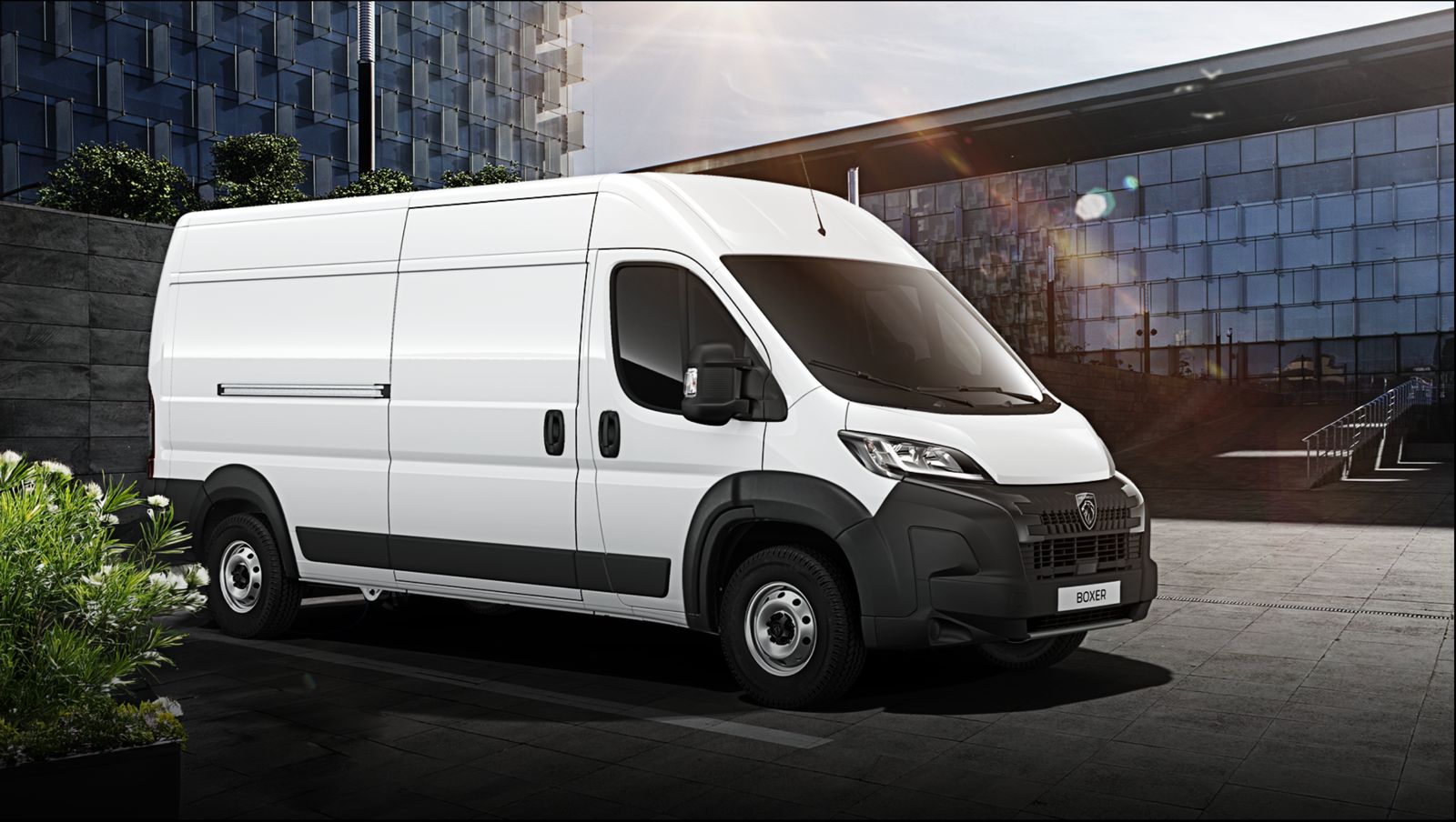 Peugeot Boxer tem visual renovado, novo motor e conectividade Peugeot