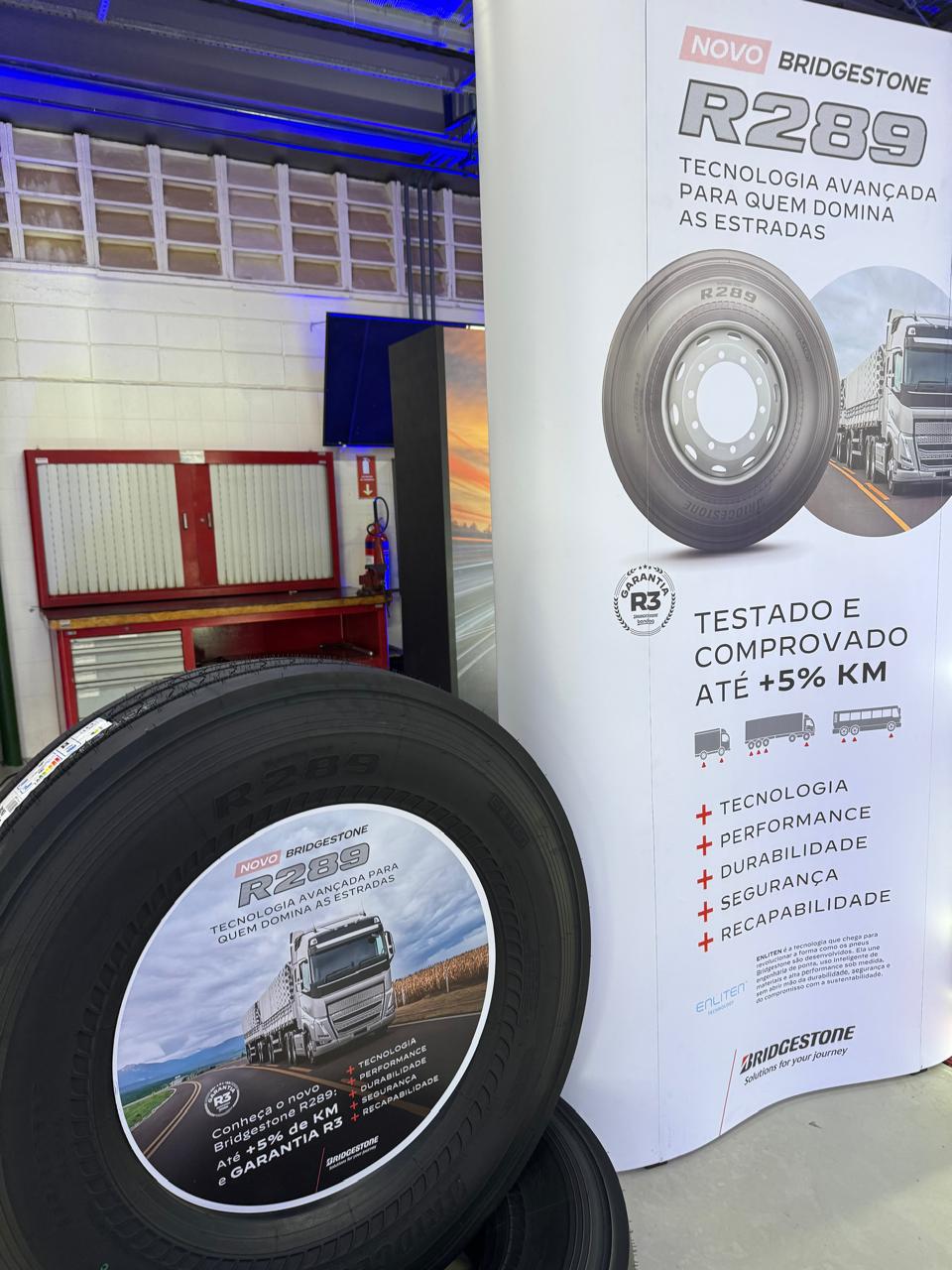 Bridgestone apresenta novo pneu para transporte de carga Bridgestone apresenta novo pneu